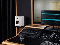 Edifier - MR5 Powered Studio Monitor 2.0 Speakers (Pair) - White - Alternate Views