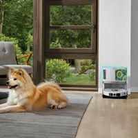 Shark - PowerDetect 2-in-1 Robot Vacuum and Mop with NeverTouch Pro Base - White - Alternate Views