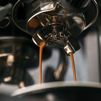 Breville - the Barista Touch Espresso Machine with 15 bars of pressure, Milk Frother and intergra... - Alternate Views