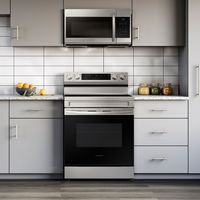 Samsung - 6.3 cu. ft. Freestanding Electric Range with Rapid Boil, WiFi & Self Clean - Stainless ... - Alternate Views