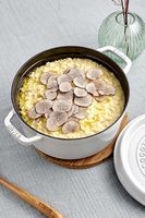 Staub - Cast Iron 5.5-qt Round Cocotte - White Truffle - Alternate Views