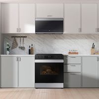 Samsung - Bespoke 6.3 Cu. Ft. Slide-In Electric Range with Precision Knobs - Stainless Steel - Alternate Views