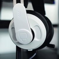 Venom - Sabre Multi-Format Stereo Gaming Headset - White - Alternate Views