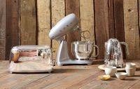 SMEG - KLF04 7-Cup Variable Temperature Kettle - Stainless Steel - Alternate Views