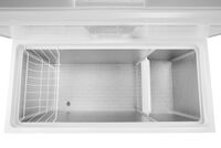 Amana - 16 Cu. Ft. Chest Freezer with Basket - White - Alternate Views
