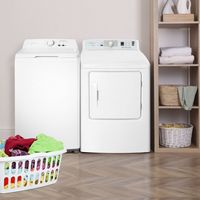 Insignia™ - 6.7 Cu. Ft. Gas Dryer with Sensor Dry and My Cycle Memory - White - Alternate Views