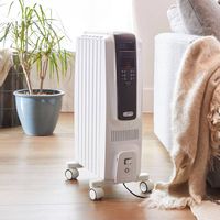 De'Longhi - Dragon Digital Full Room Radiant Heater - White - Angle