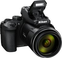 Nikon - Coolpix P950 16.0-Megapixel Digital Camera - Black - Angle