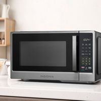 Insignia™ - .9 Cu. Ft. Compact Countertop Microwave - Stainless Steel - Angle