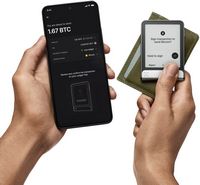 Ledger - Flex Crypto Hardware Wallet with Recovery Key - Graphite - Back View
