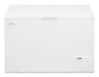 Amana - 16 Cu. Ft. Chest Freezer with Basket - White - Large Front