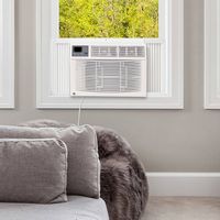 RCA - 10000 BTU Window Air Conditioner with Electronic Controls - White - Left View