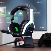 Astro Gaming - A20 Gen 2 Wireless Gaming Headset for Xbox One, Xbox Series X|S, PC - White/Green - Left View