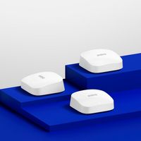 eero - Pro 6E AXE5400 Tri-Band Mesh Wi-Fi 6E System (3-pack) - White - Left View