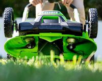 Greenworks - 25