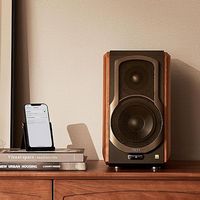 Edifier - S1000W 2.0 Hi-Res Bookshelf Speakers (Pair) - Wood - Left View