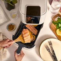 bella PRO - 4-qt. Touchscreen Slim Air Fryer - Oatmilk - Left View